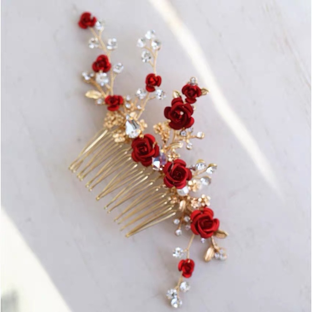 Crystal Red floral hair comb